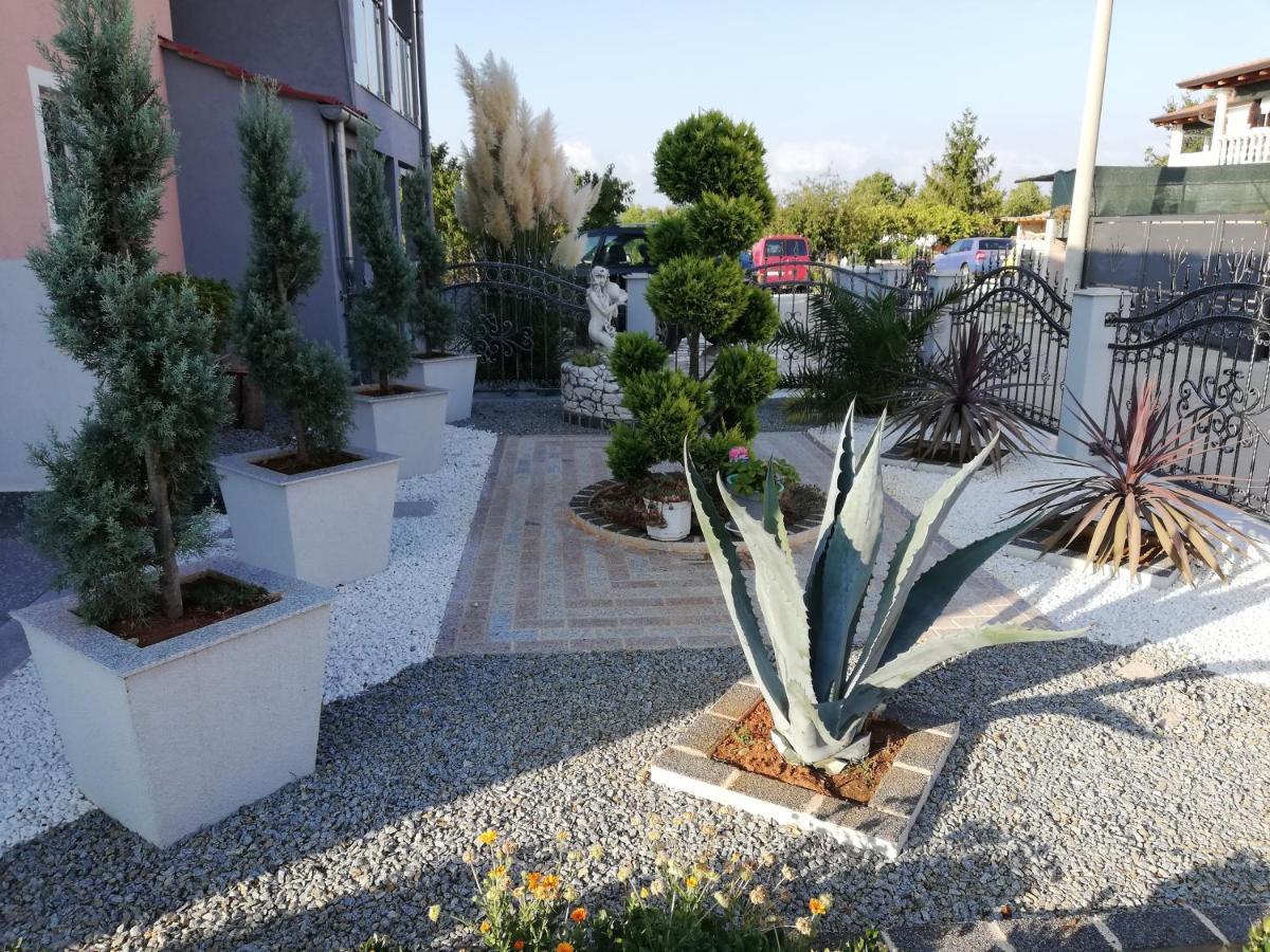 Apartments Katja Πόρετς Εξωτερικό φωτογραφία