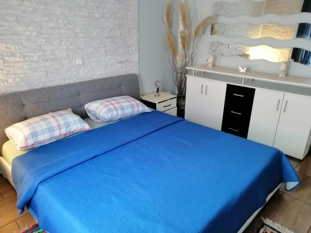 Apartments Katja Πόρετς Εξωτερικό φωτογραφία