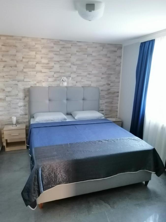 Apartments Katja Πόρετς Εξωτερικό φωτογραφία