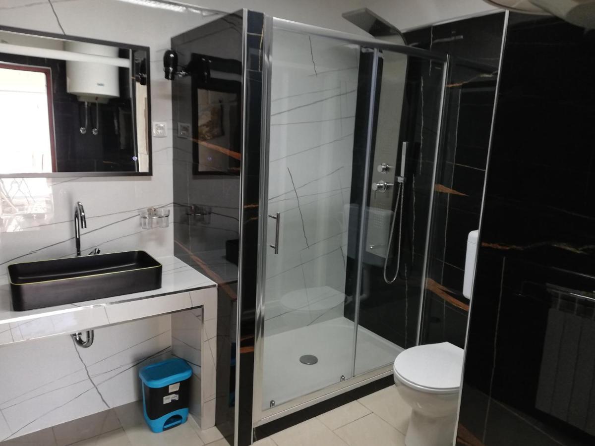 Apartments Katja Πόρετς Εξωτερικό φωτογραφία