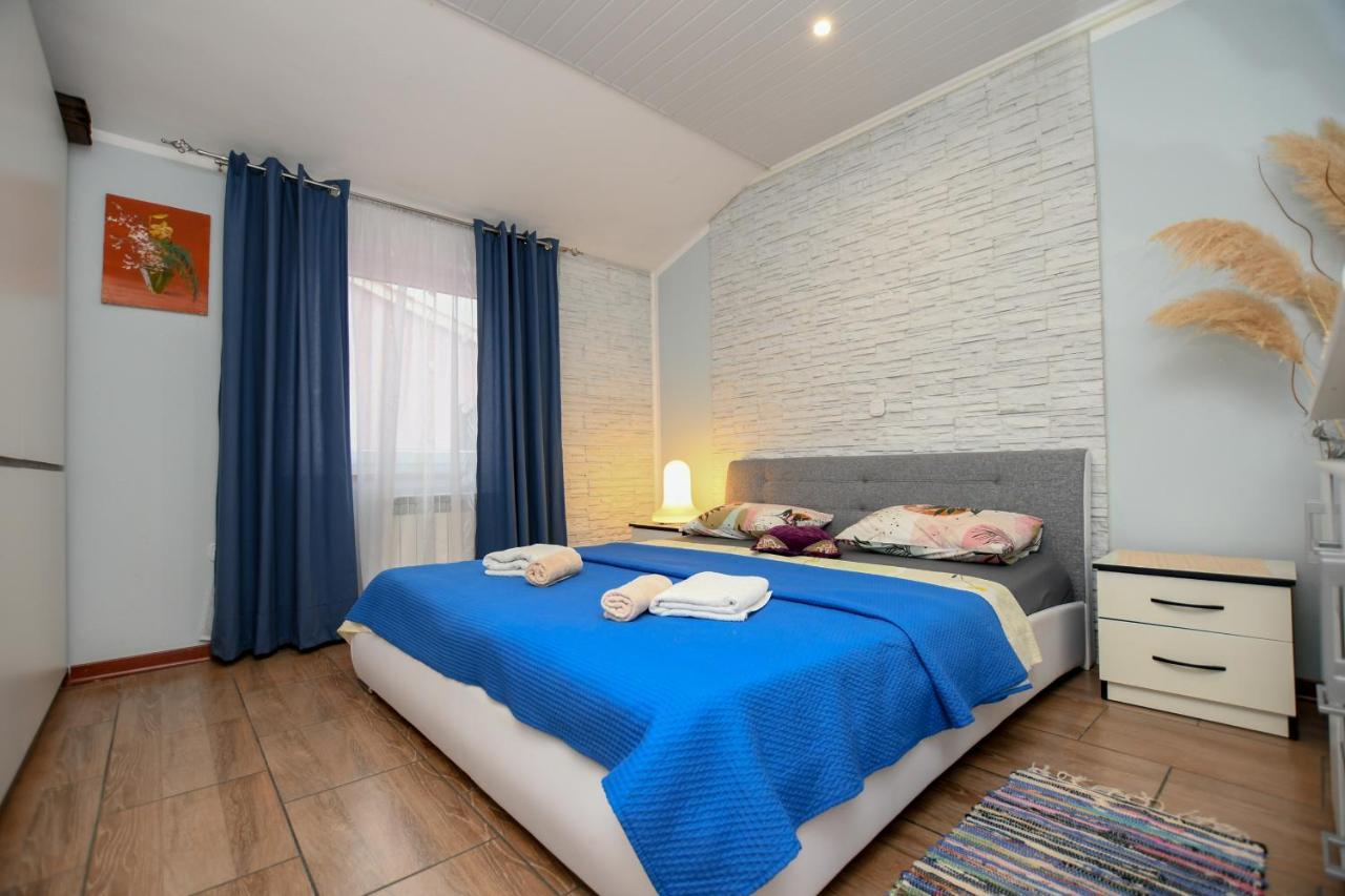 Apartments Katja Πόρετς Εξωτερικό φωτογραφία