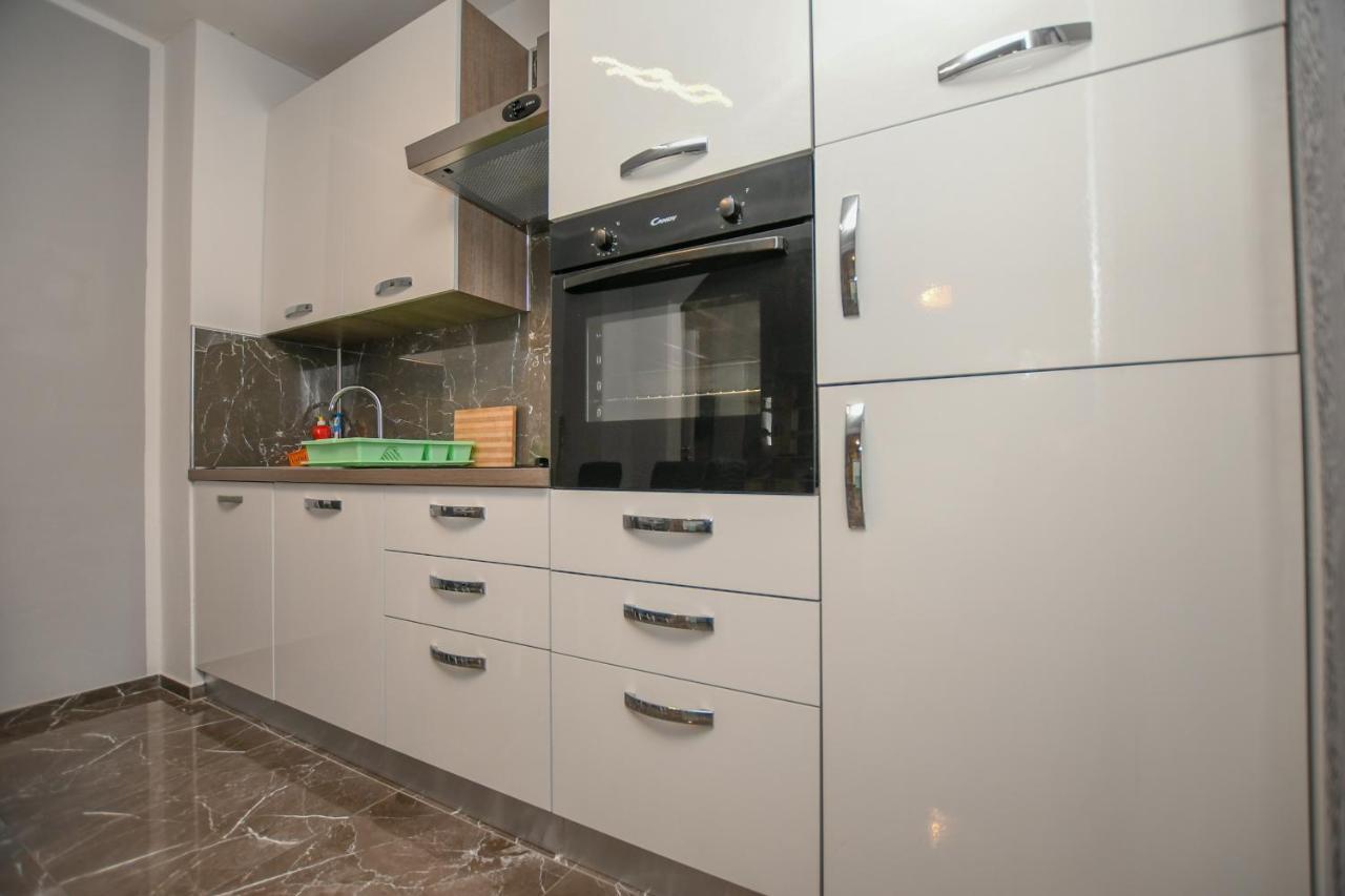 Apartments Katja Πόρετς Εξωτερικό φωτογραφία