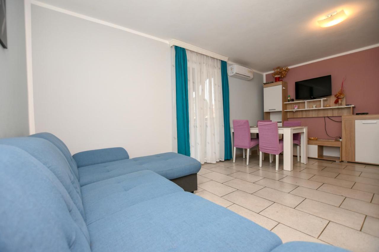 Apartments Katja Πόρετς Εξωτερικό φωτογραφία