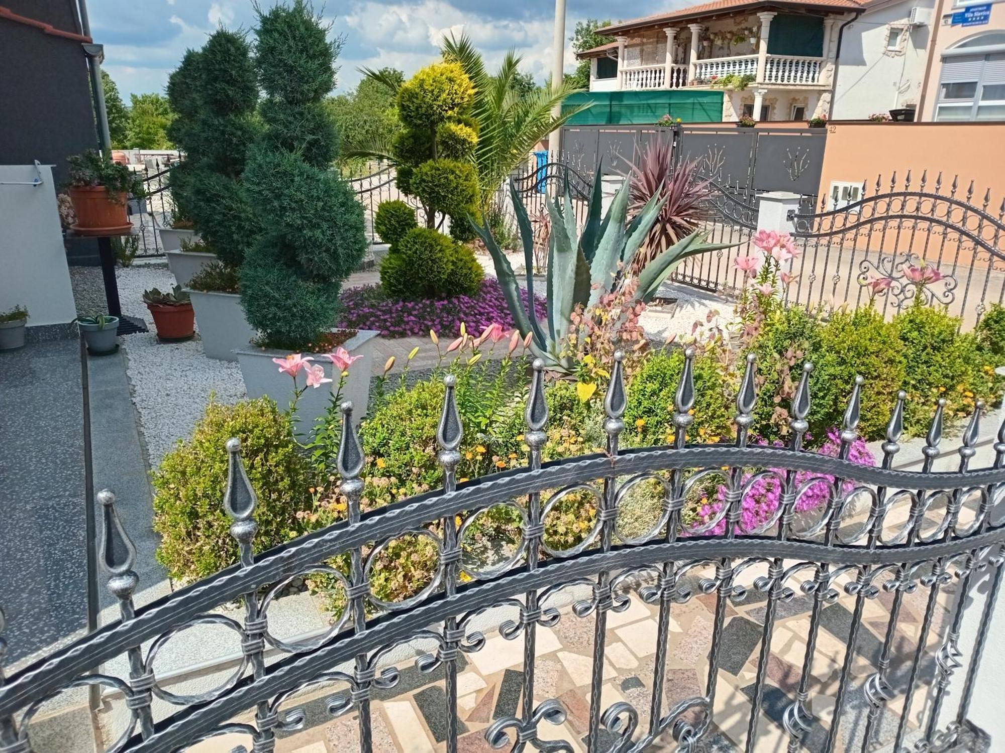Apartments Katja Πόρετς Εξωτερικό φωτογραφία